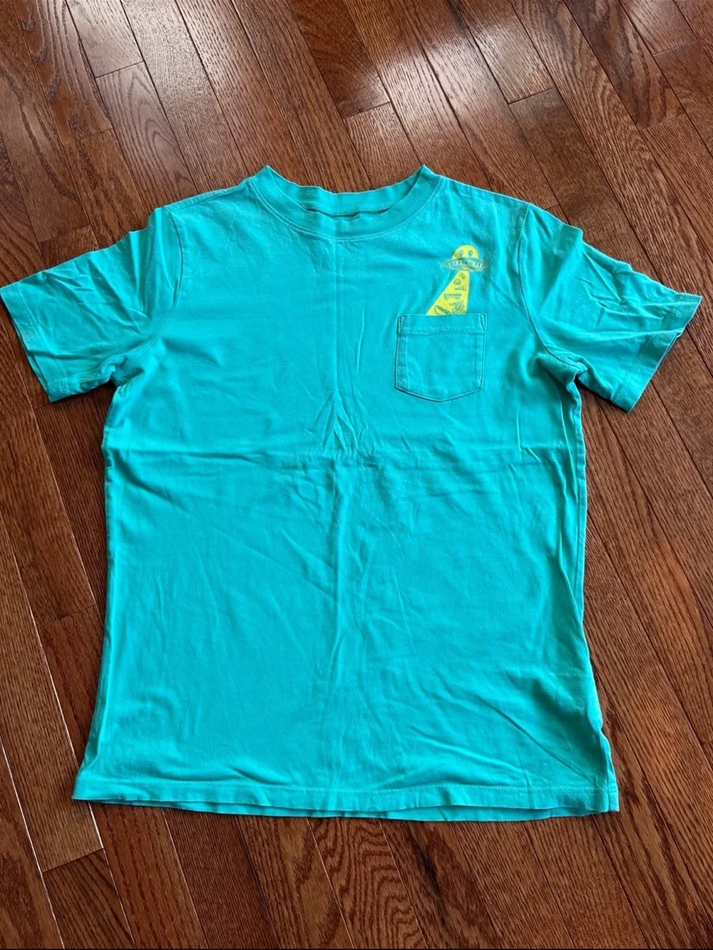 Boys short sleeve tees in size 14